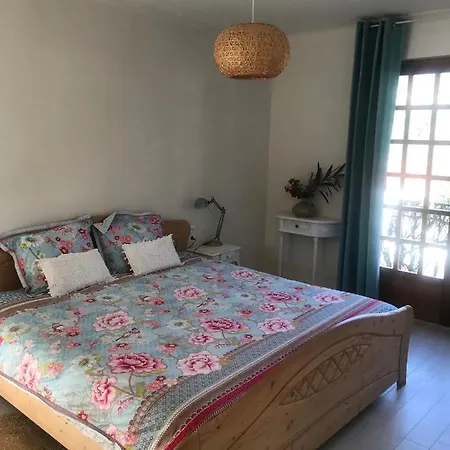 La Perle Des Montagnes - - D Bed & Breakfast 3*